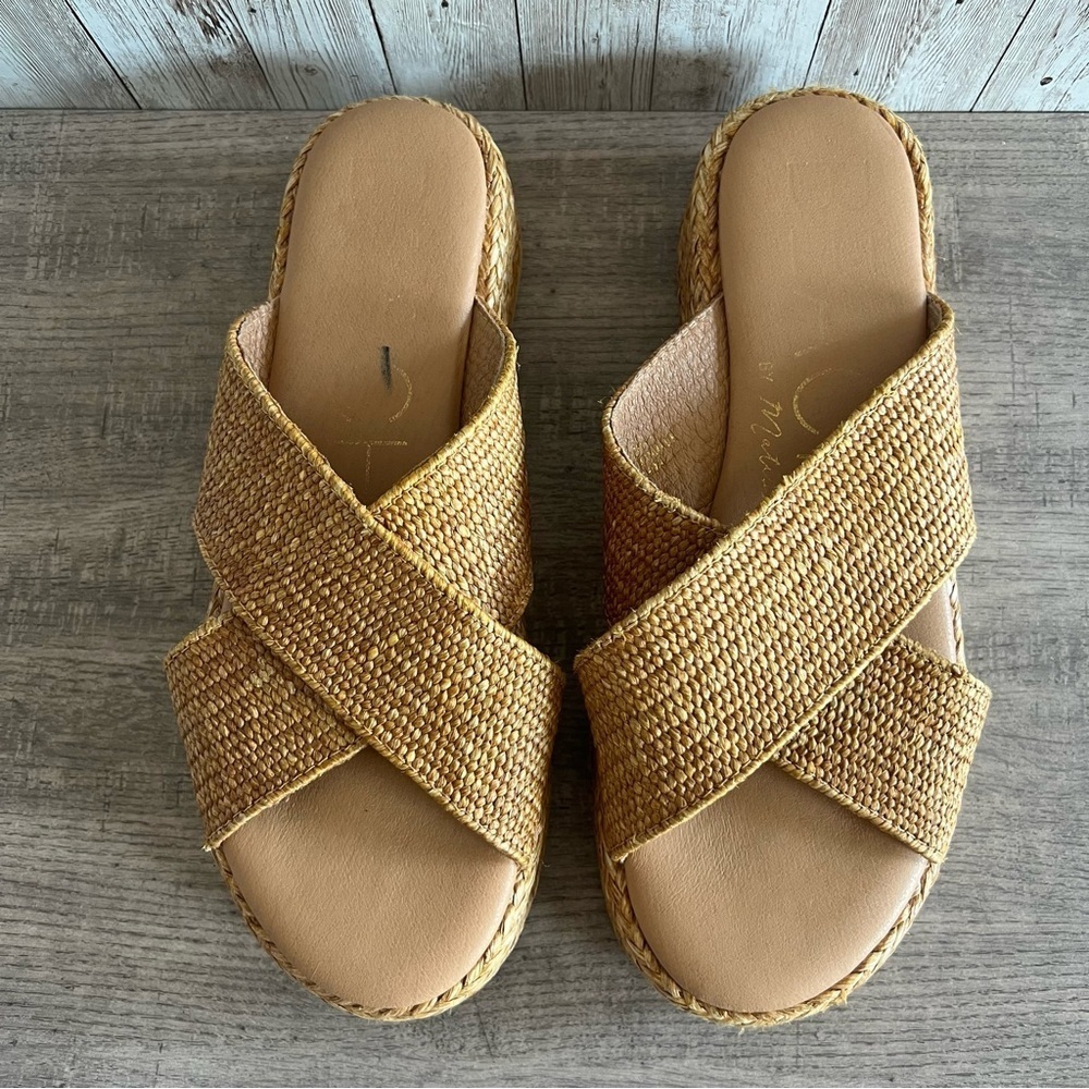 Matisse Beach Natural Raffia Women's Tan Woven Slide Sandals Size 10